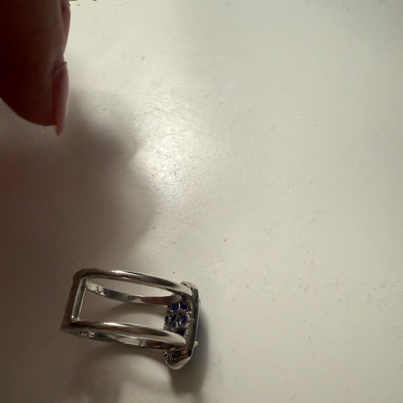 Elegant Silver and Blue Women's Ring - Picture 4 of 5